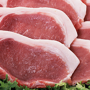 地元で育成した牛肉や豚肉も原始焼きで美味しさ引き出します。